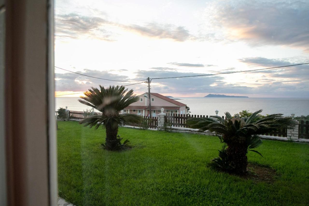 Villa Voula Agios Stefanos Avliotes  Ngoại thất bức ảnh